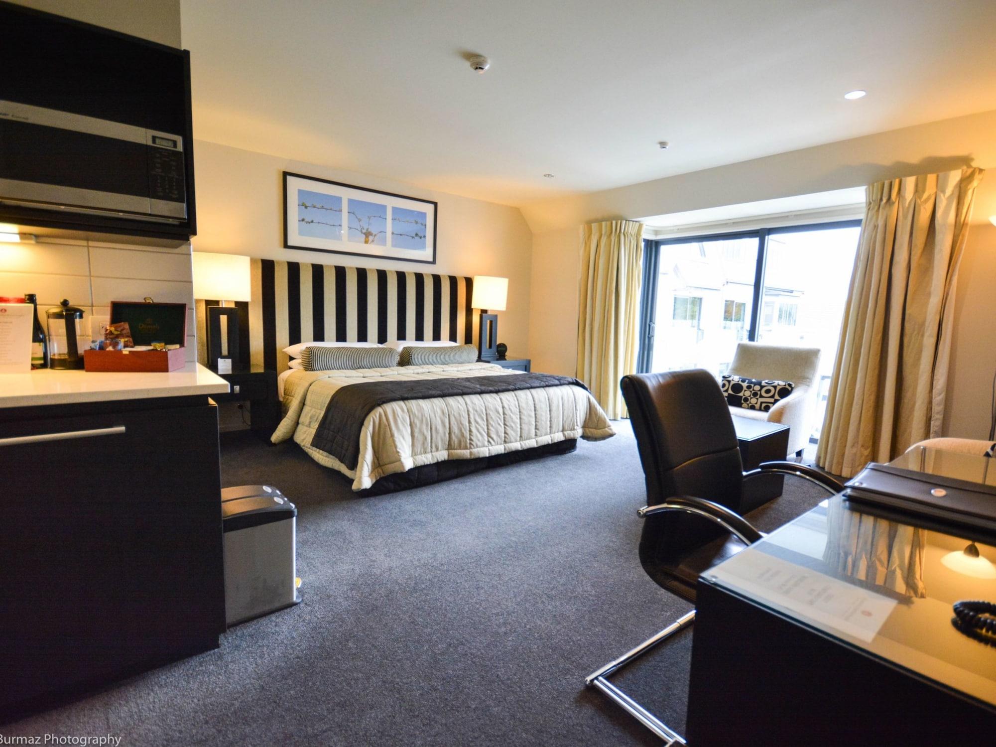 Carnmore Chateau Marlborough Бленем Экстерьер фото A typical studio apartment