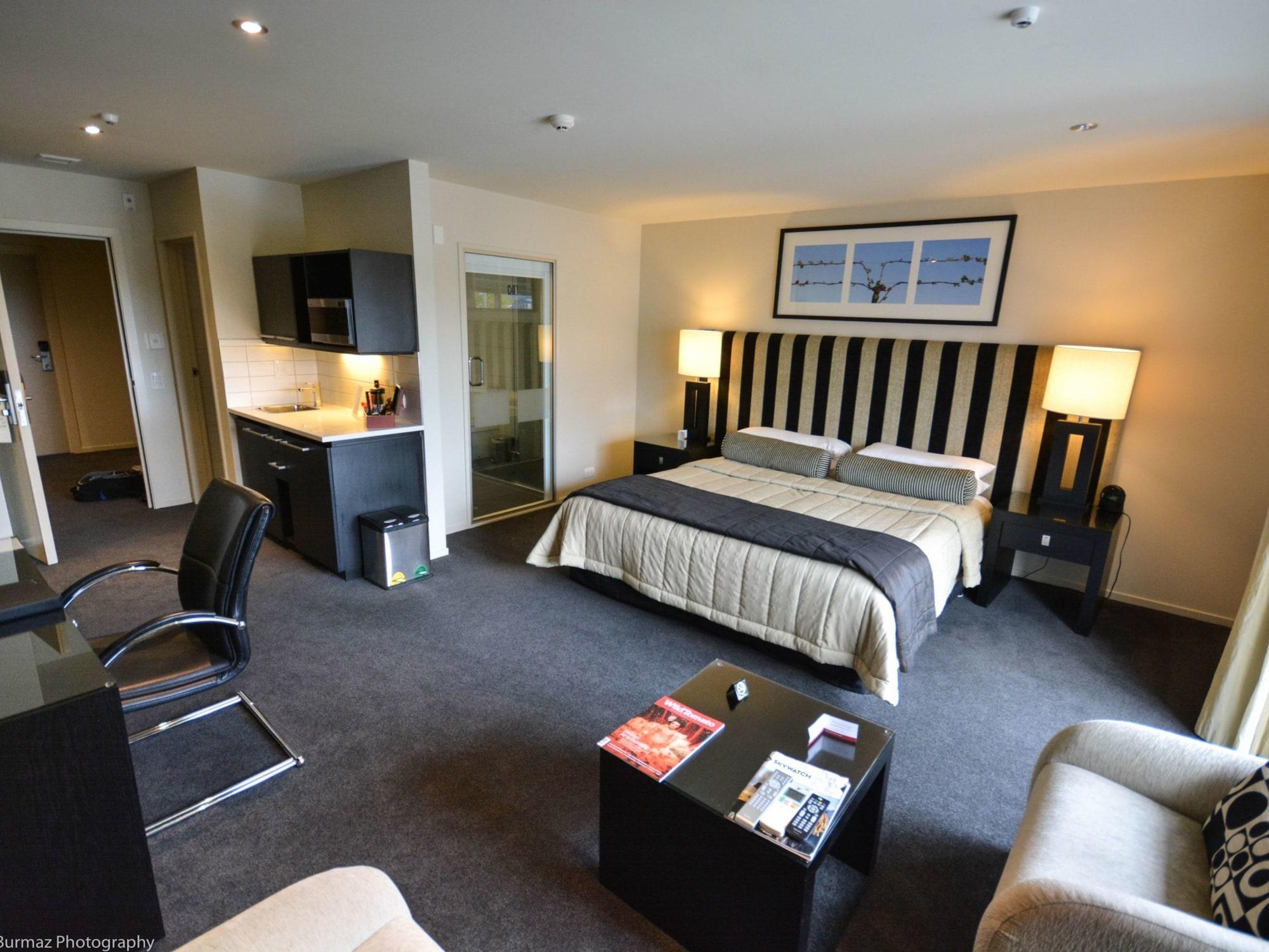 Carnmore Chateau Marlborough Бленем Экстерьер фото A studio apartment in New Zealand