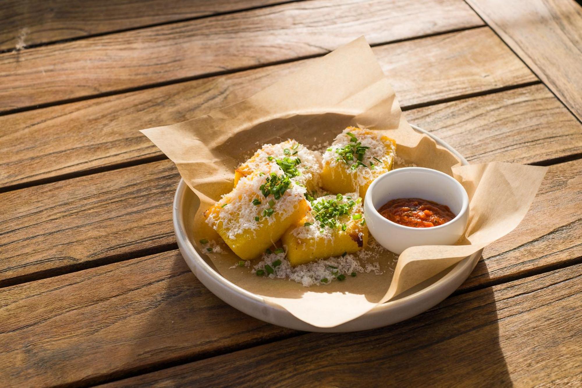 Carnmore Chateau Marlborough Бленем Экстерьер фото A plate of yuca frita