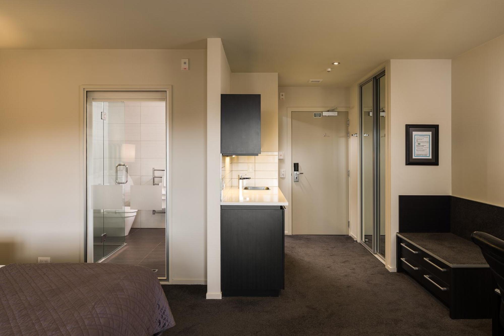Carnmore Chateau Marlborough Бленем Экстерьер фото A typical studio apartment